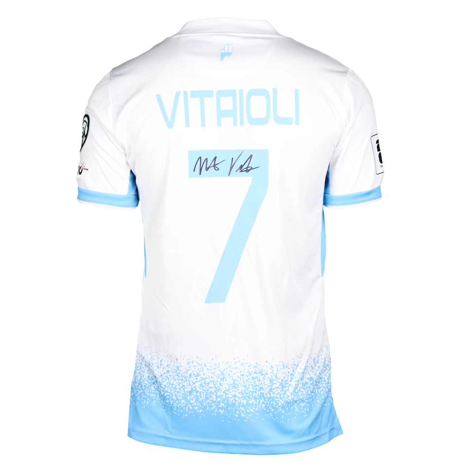 来自San Marino的Matteo Vitaioli球衣
