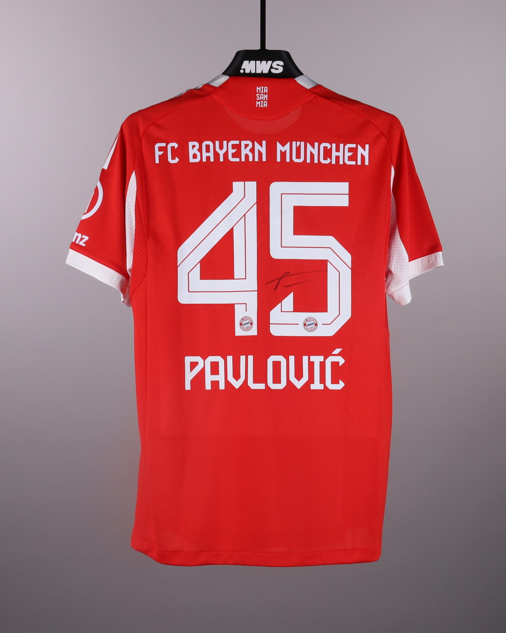 Aleksandar Pavlović | MatchWornShirt
