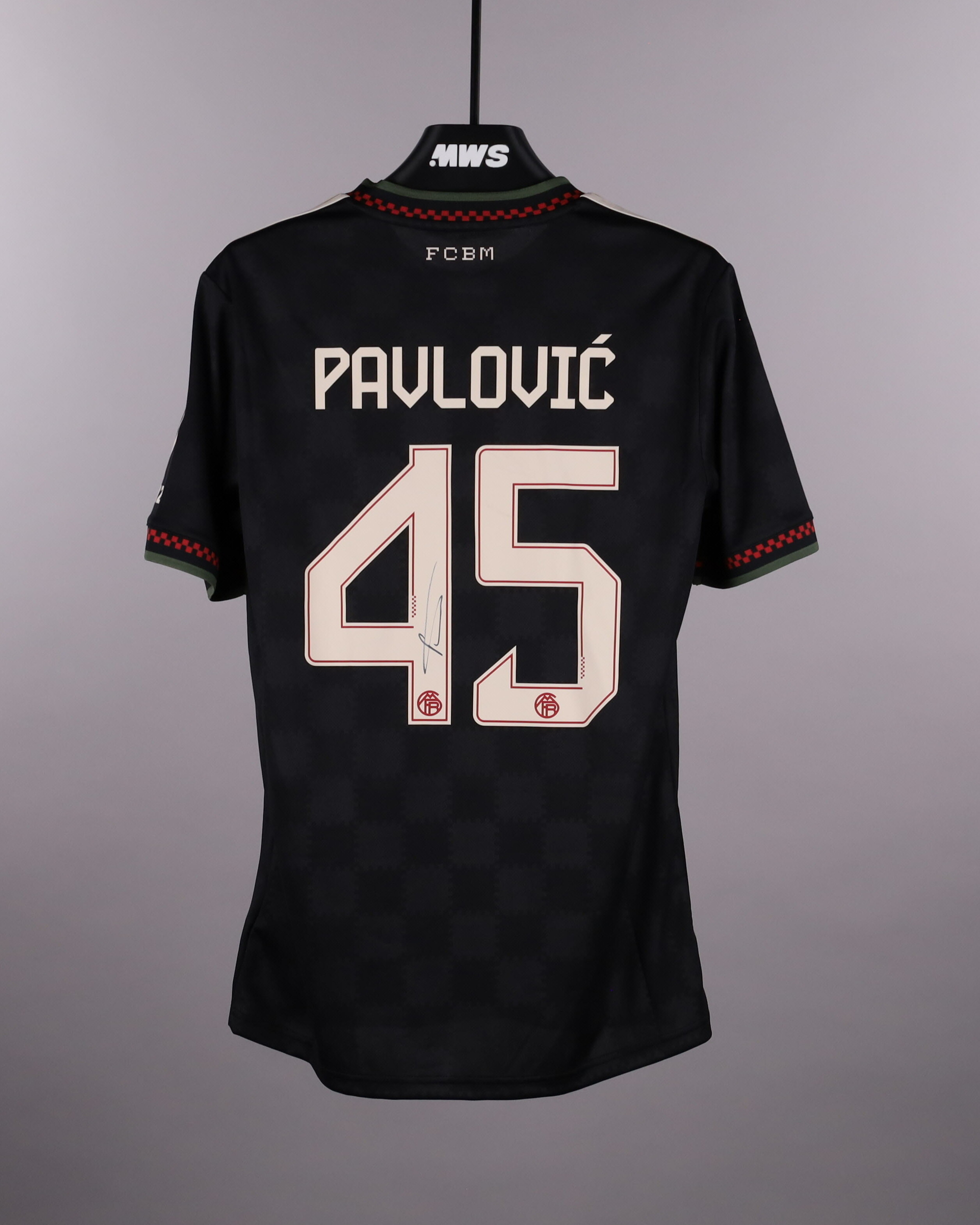 Maillot de Aleksandar Pavlović | 25/26 (FC Bayern München)