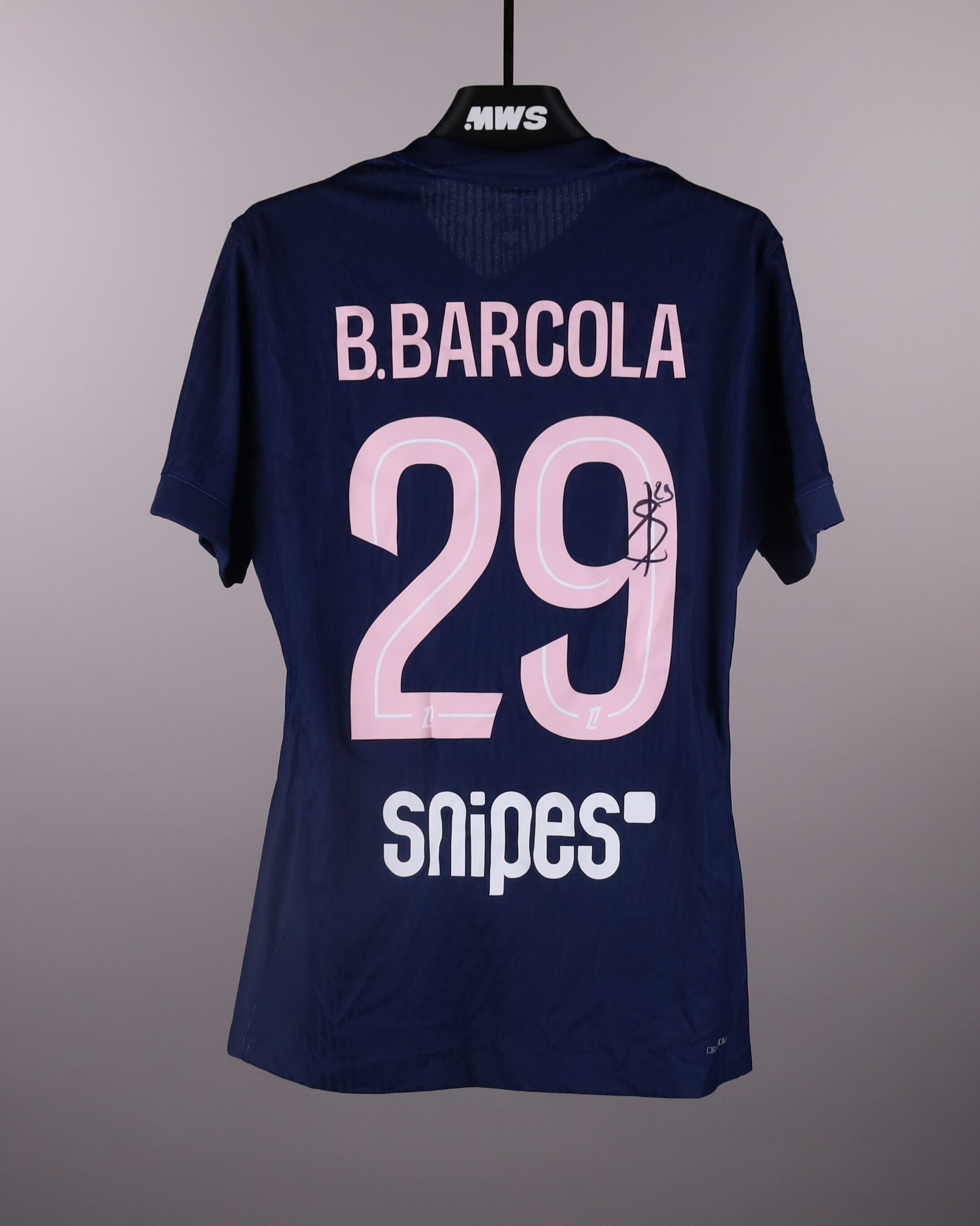 Bradley Barcola Paris Saint-Germain shirt