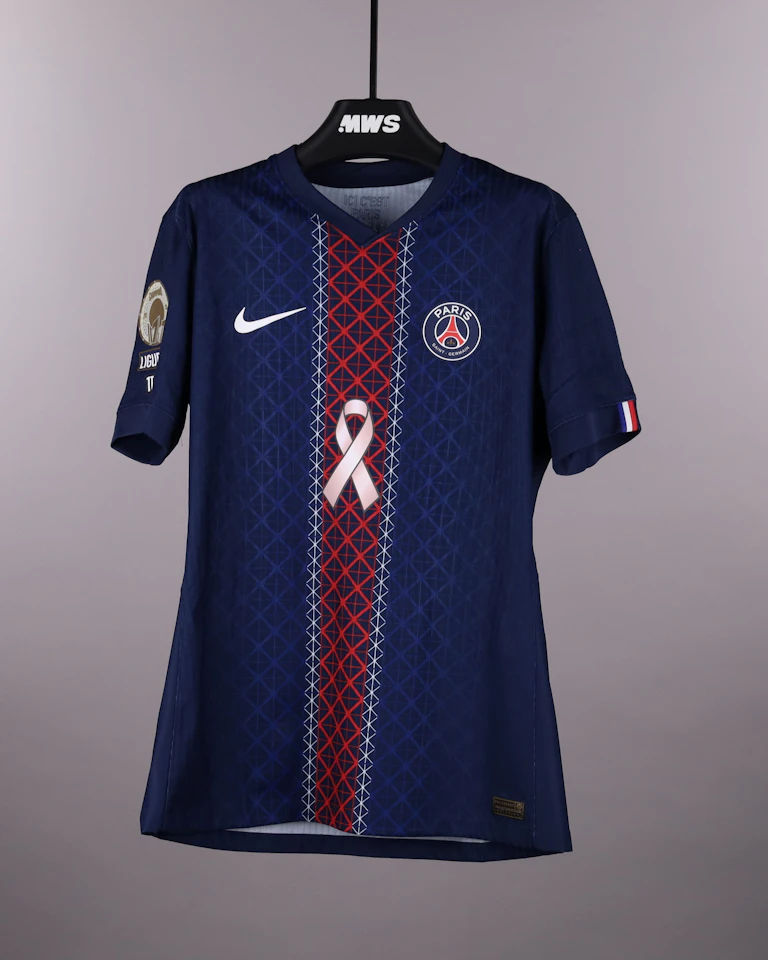 Nuno Mendes Paris Saint-Germain shirt
