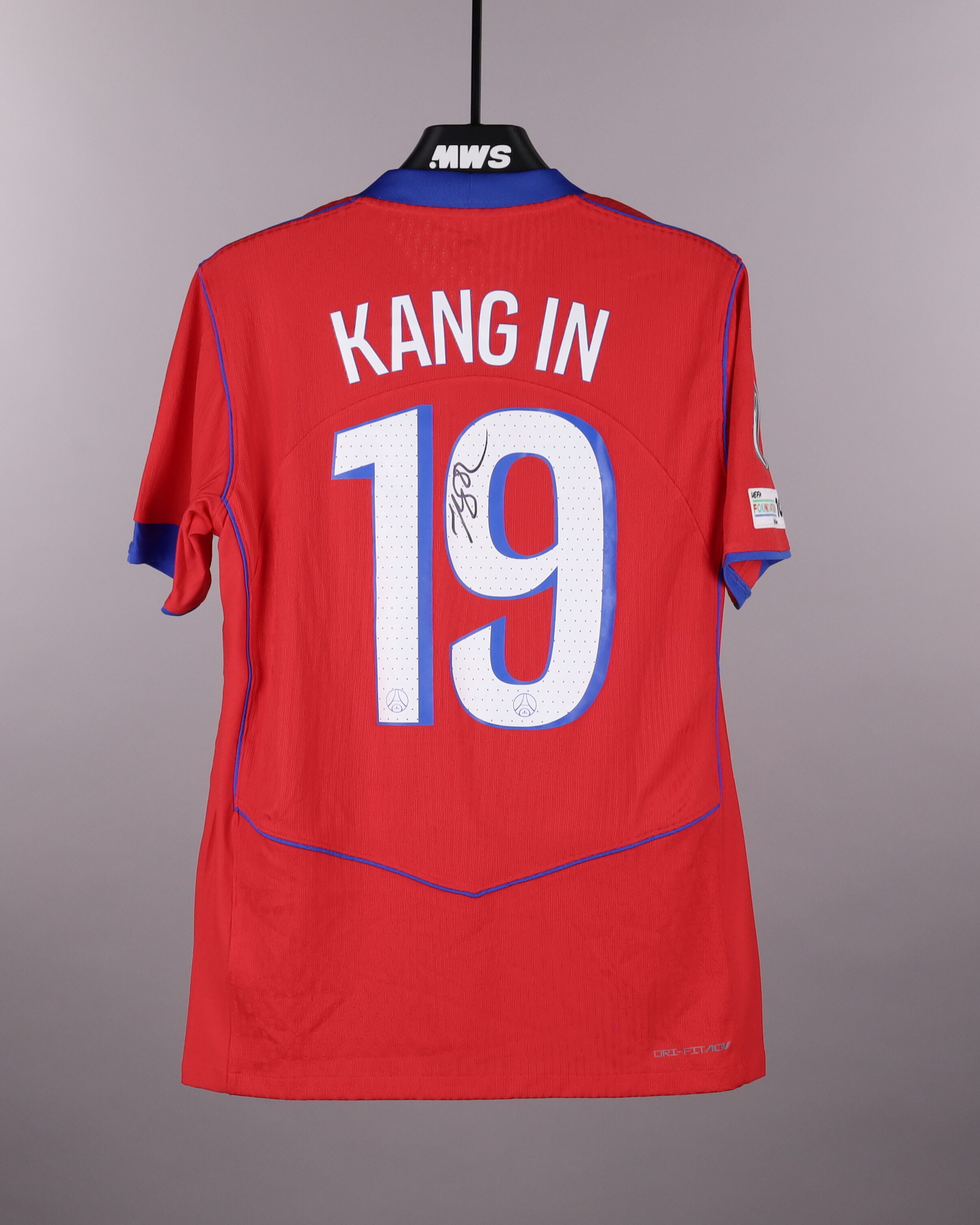 Kang-In Lee 이강인 Paris Saint-Germain shirt