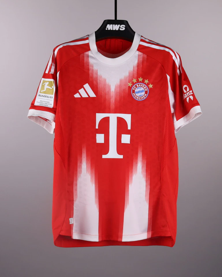Luis Díaz FC Bayern München jersey