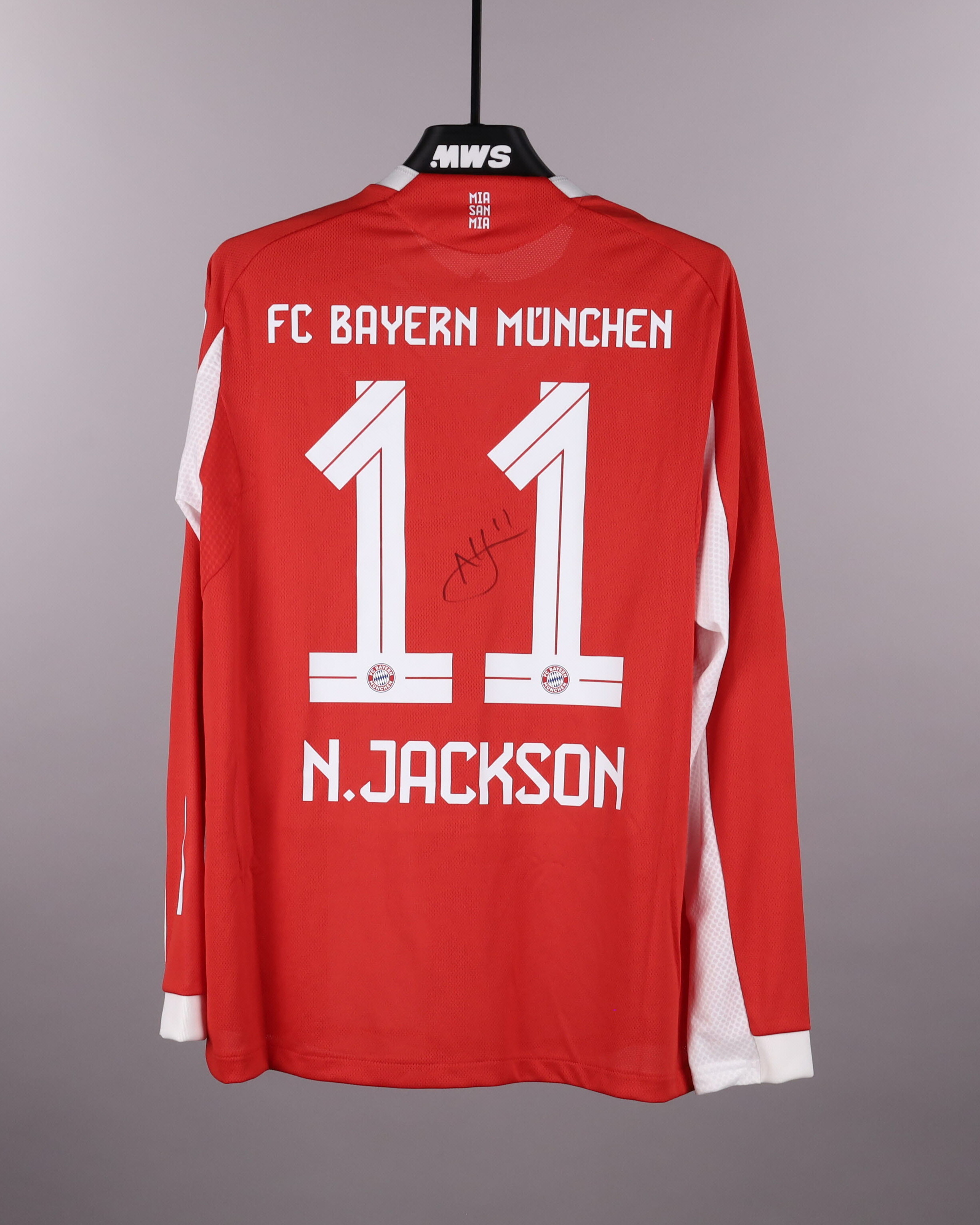 Nicolas Jackson | FC Bayern München - Borussia Dortmund
