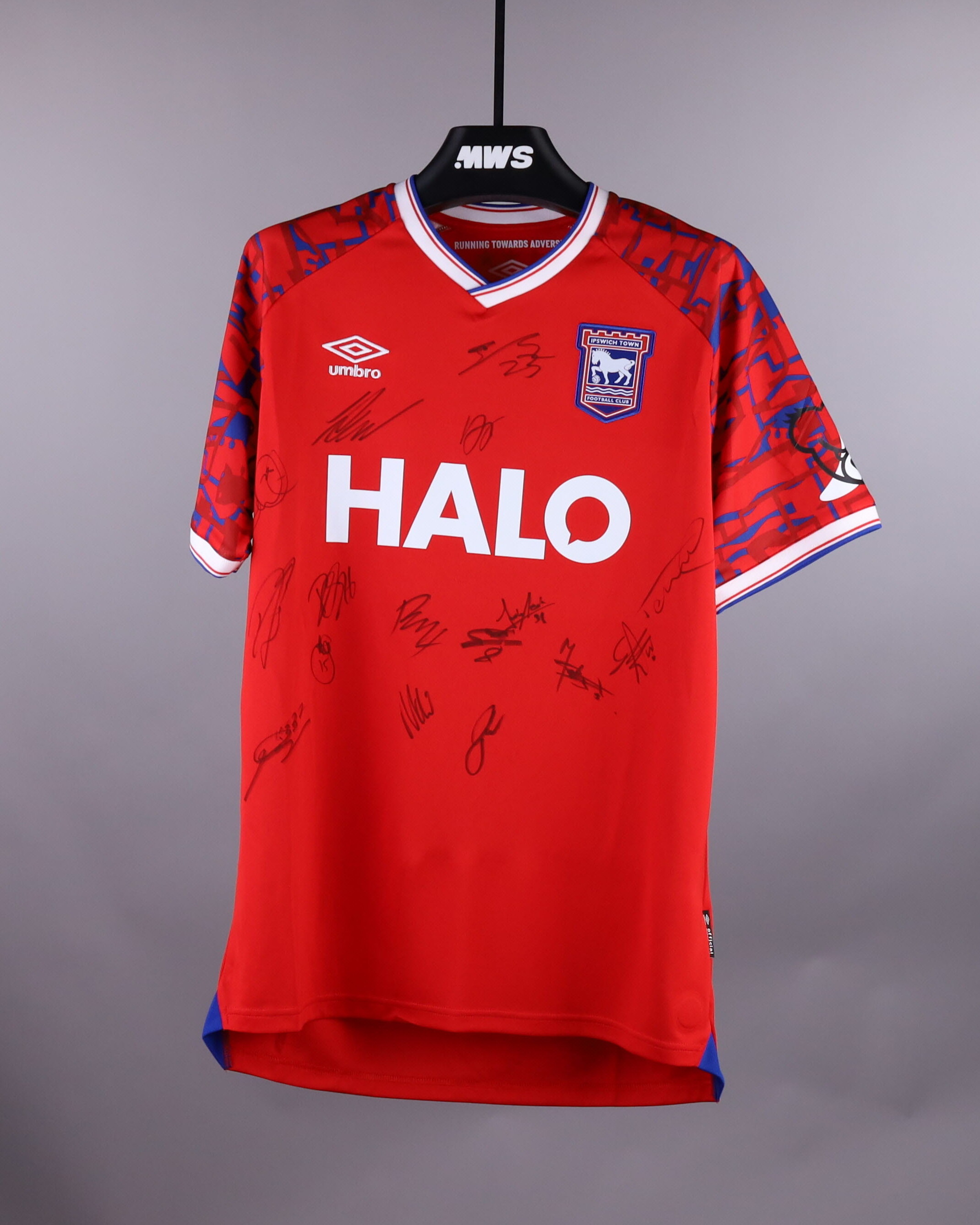 Squad Signed Shirt | Ipswich Town 