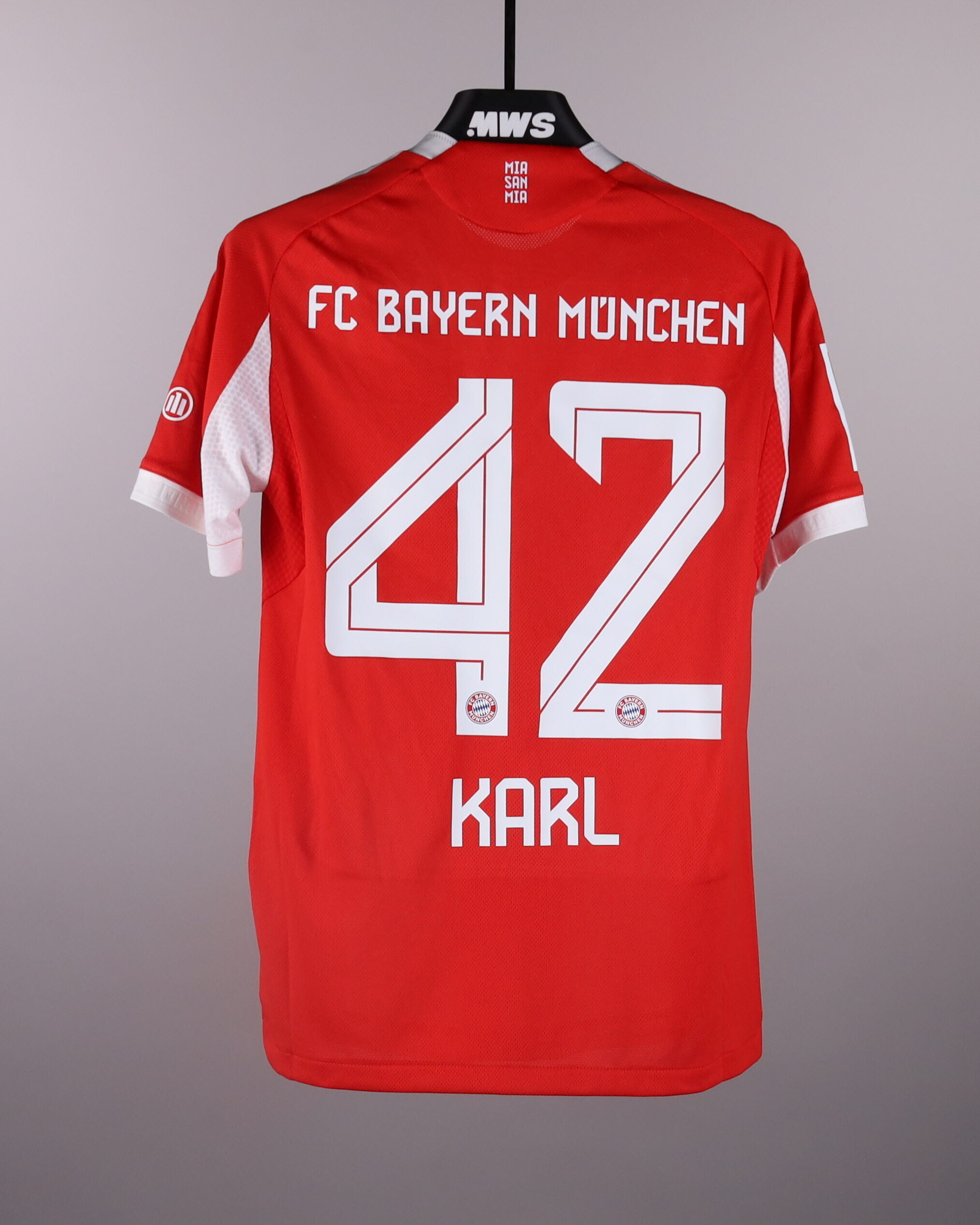 FC Bayern München  シャツ L Lennart Karl | FC Bayern München - Borussia Dortmund | MatchWornShirt