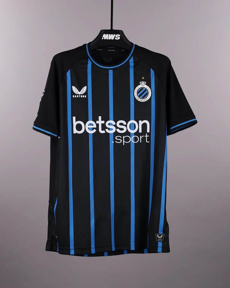 Hans Vanaken Club Brugge shirt