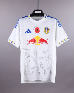Squad Signed Shirt | Leeds United | Leeds United