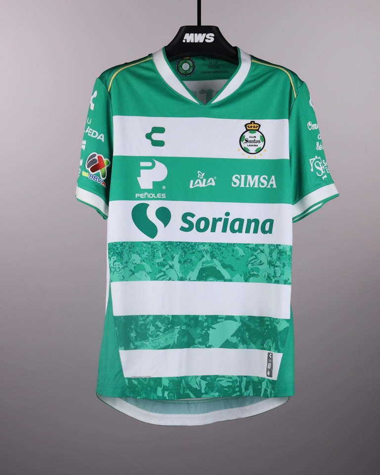 Javier Guemez Santos Laguna shirt