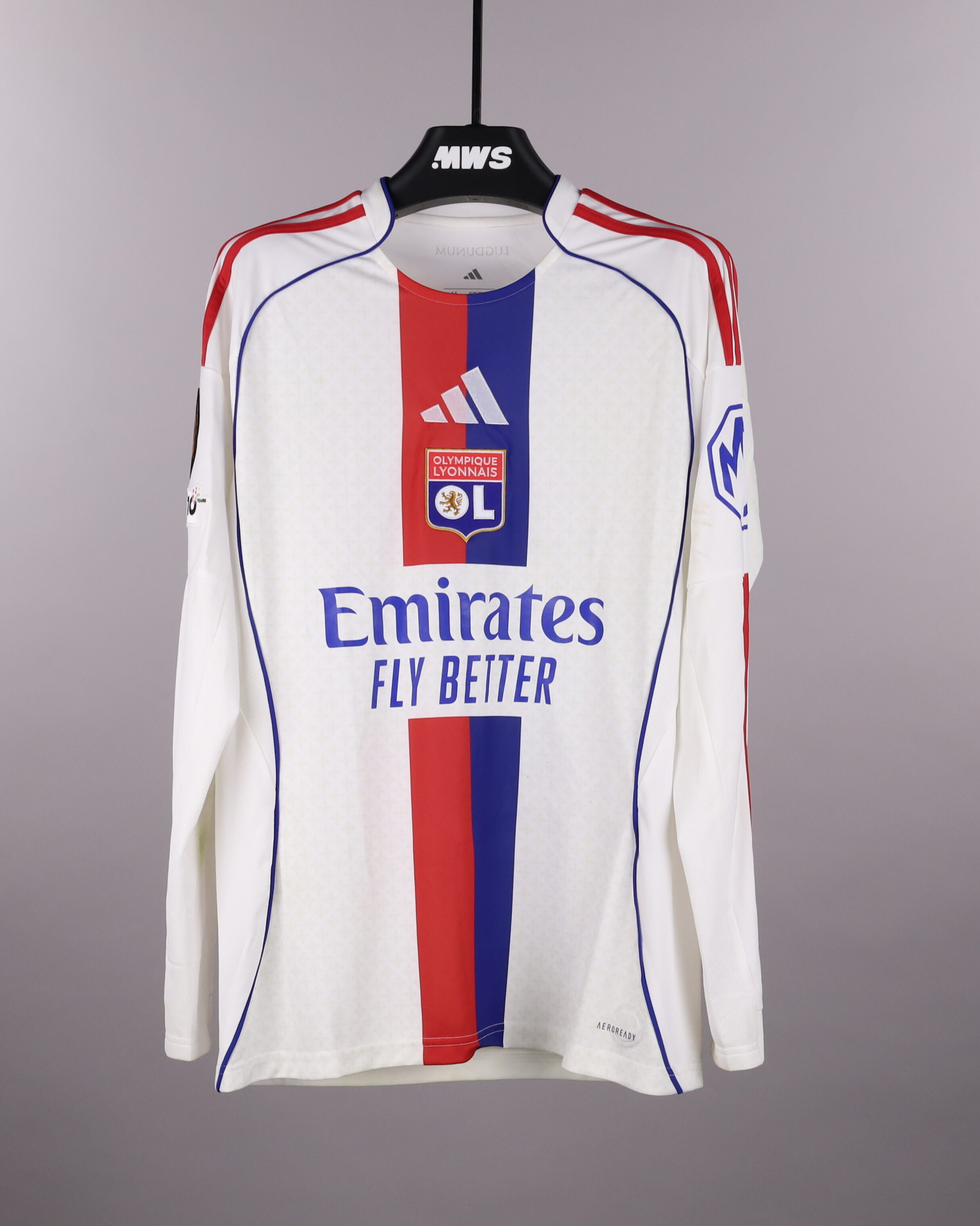 Clinton Mata Olympique Lyonnais shirt