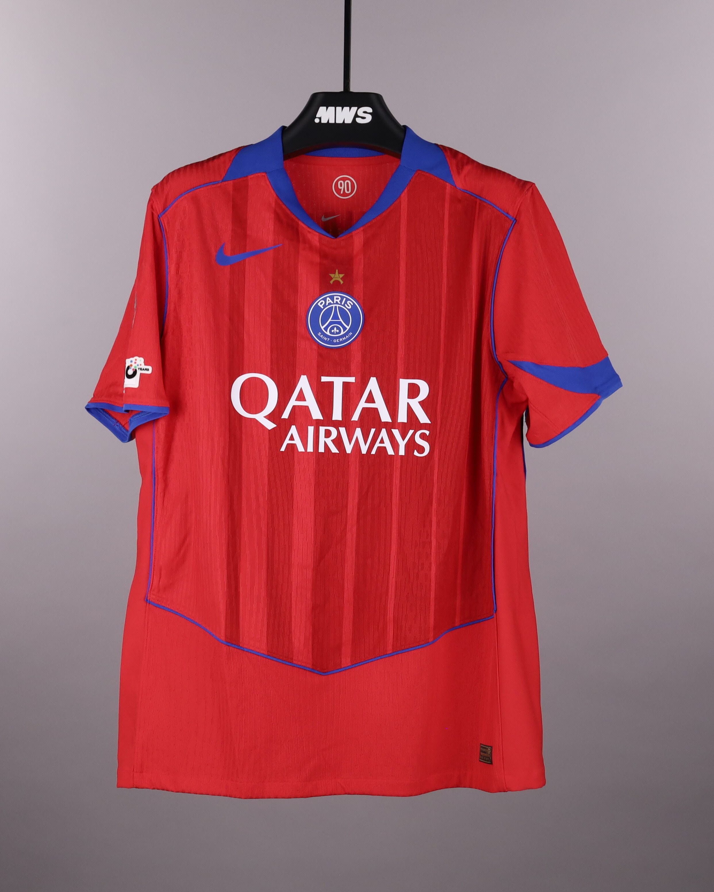 Lucas Hernández Paris Saint-Germain shirt