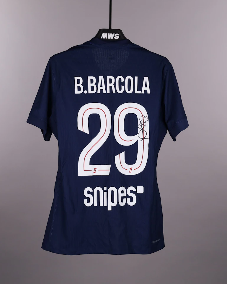 Bradley Barcola Paris Saint-Germain shirt