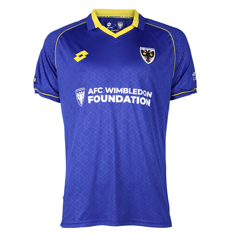 来自AFC Wimbledon的Callum Maycock球衣