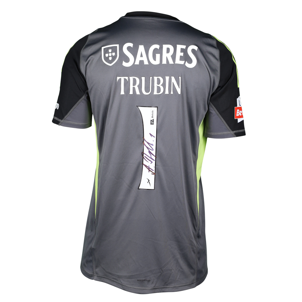 Anatolii Trubin SL Benfica shirt