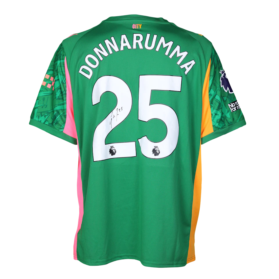 来自Manchester City的Gianluigi Donnarumma球衣