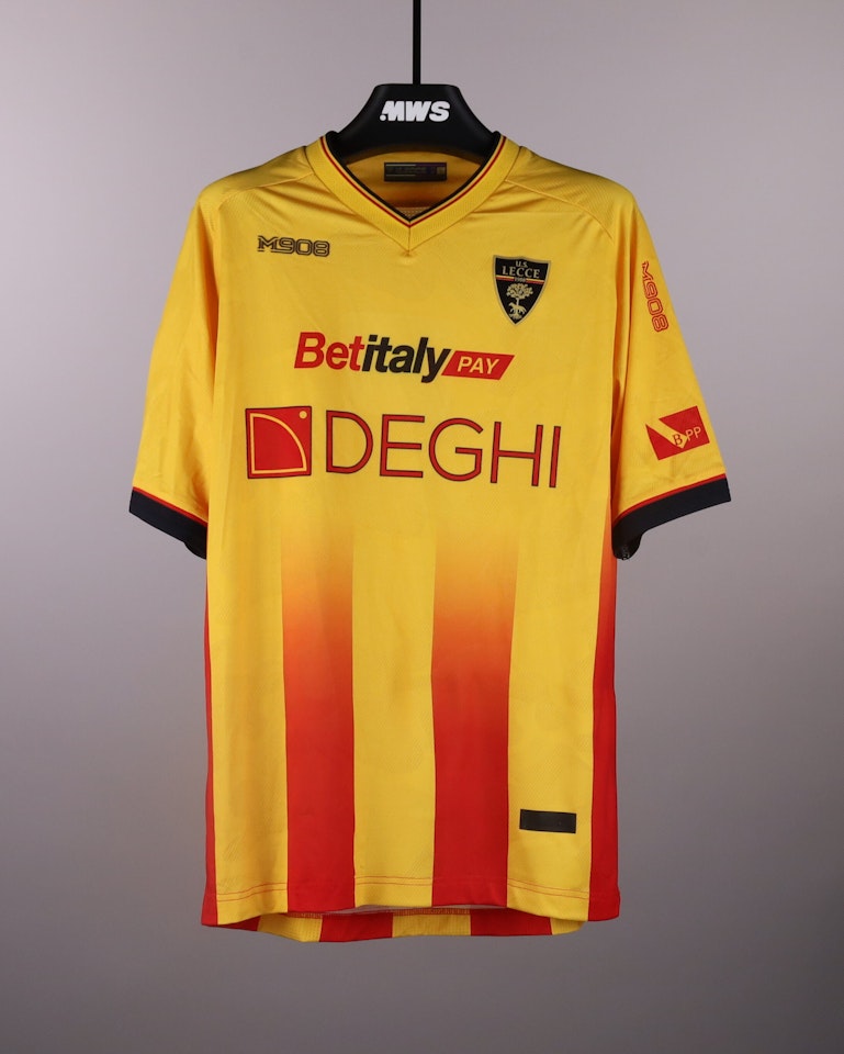 Camisola de Balthazar Pierret, US Lecce