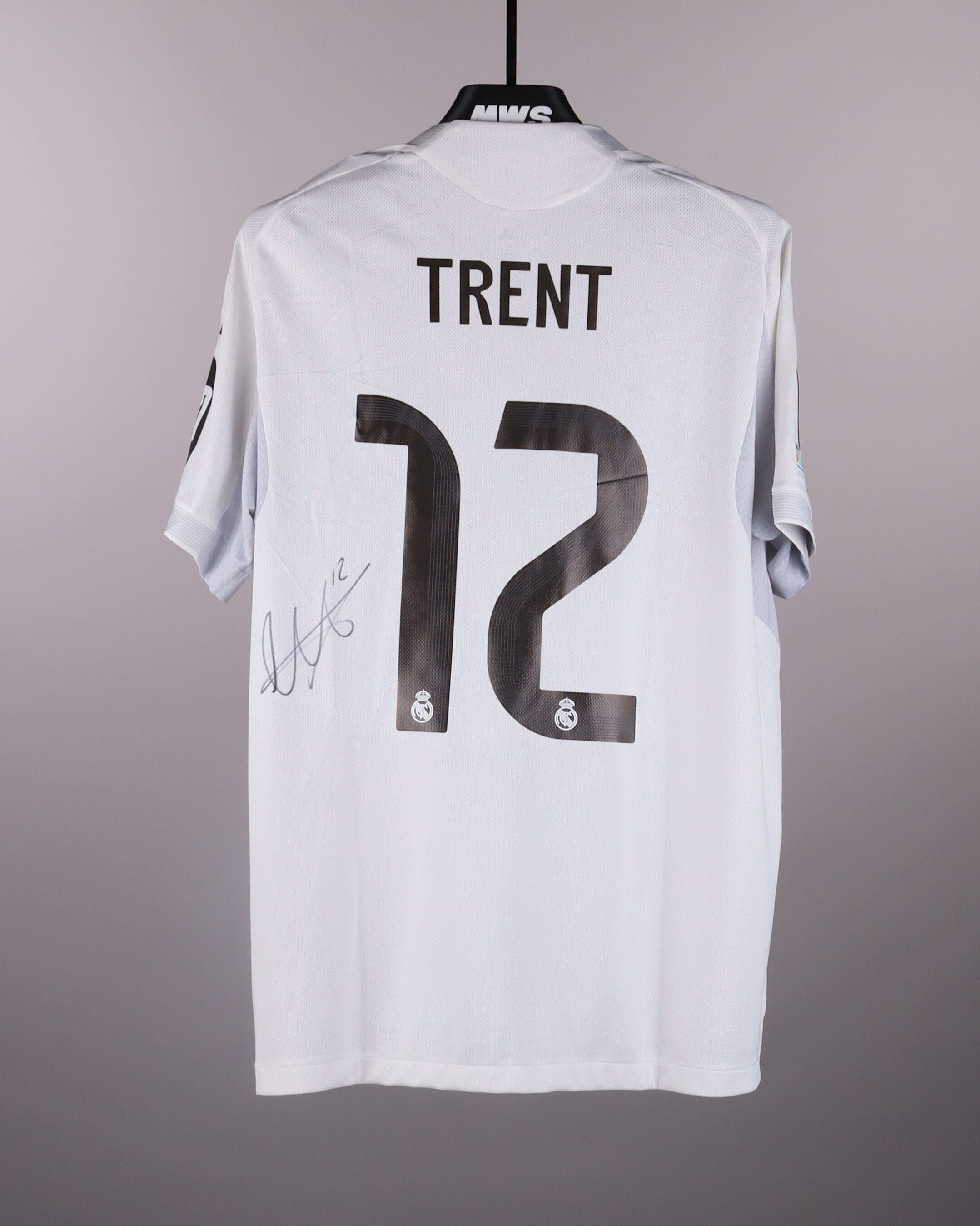 Trent Alexander-Arnold I Signing Presentation Shirt | MatchWornShirt