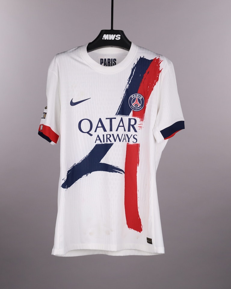 Ousmane Dembélé Paris Saint-Germain shirt