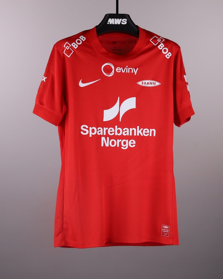 Niklas Castro SK Brann shirt