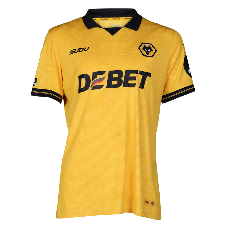 David Møller Wolfe Wolverhampton Wanderers shirt
