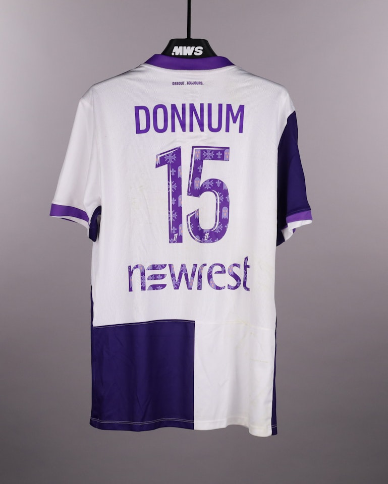 Aron Dønnum Toulouse FC shirt