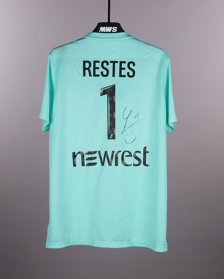 来自Toulouse FC的Guillaume Restes球衣