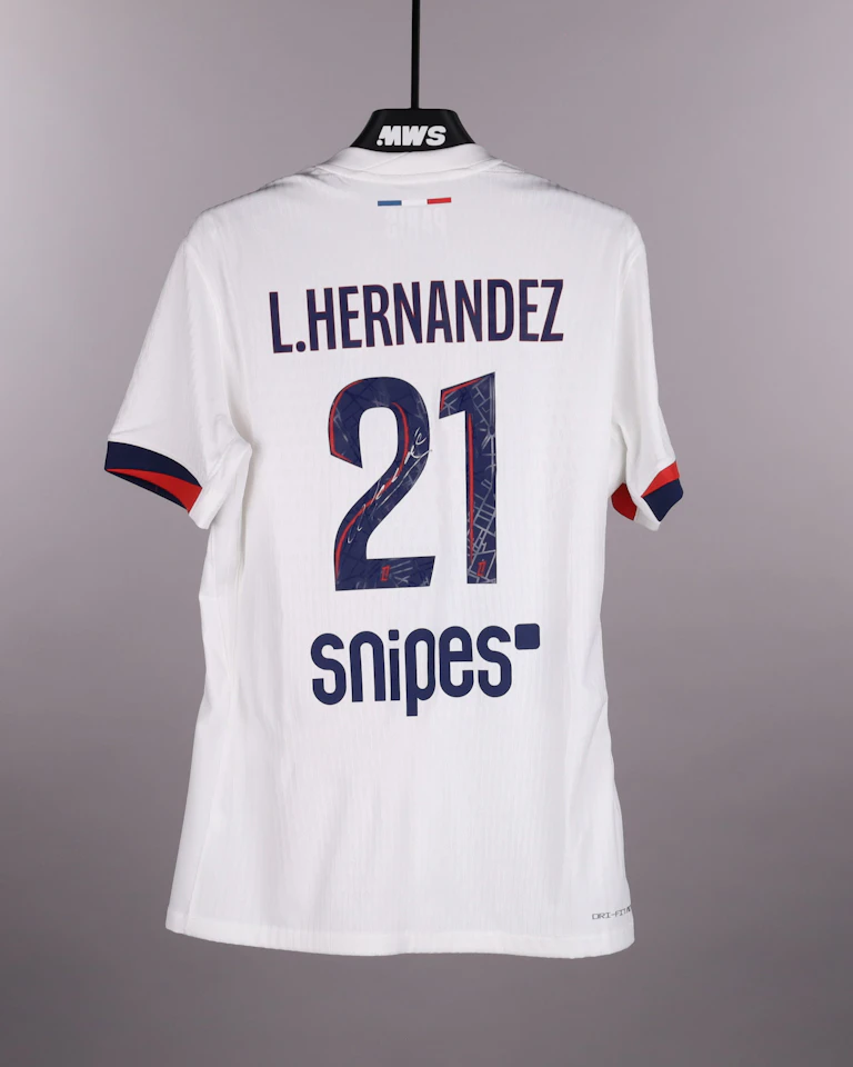 Lucas Hernández Paris Saint-Germain shirt