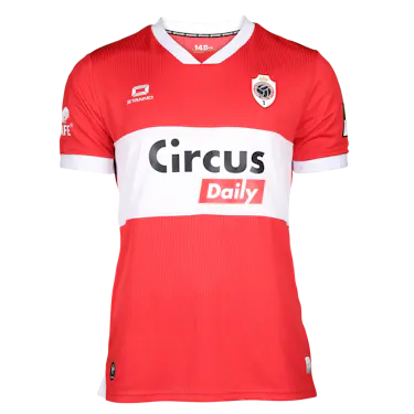 A. Valencia Bajaña Royal Antwerp FC shirt