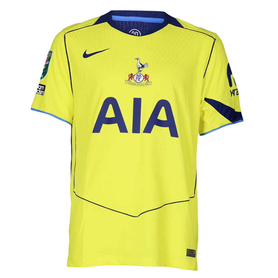 Micky van de Ven Tottenham Hotspur shirt