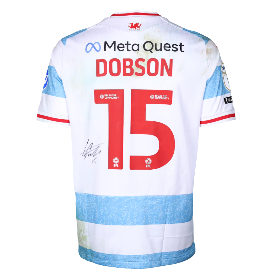 来自Wrexham A.F.C.的George Dobson球衣