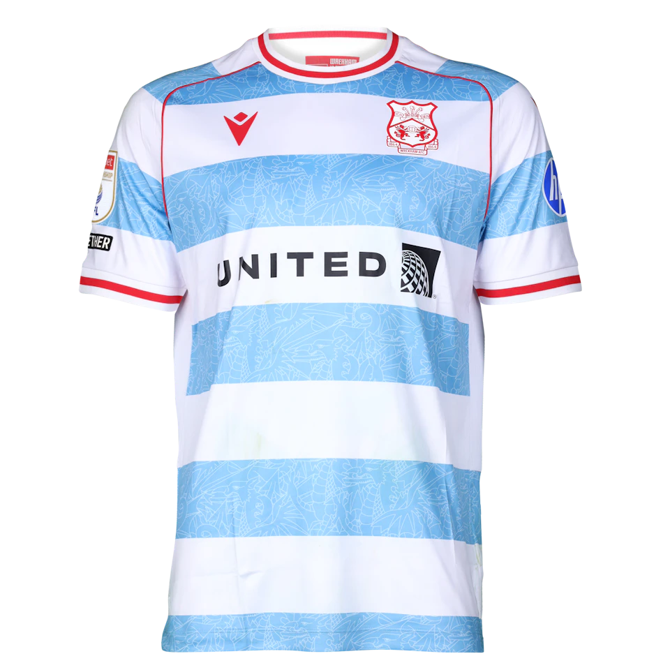 来自Wrexham A.F.C.的George Dobson球衣