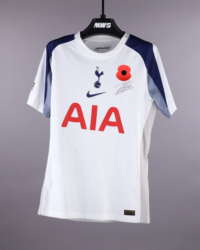 Pedro Porro Tottenham Hotspur shirt