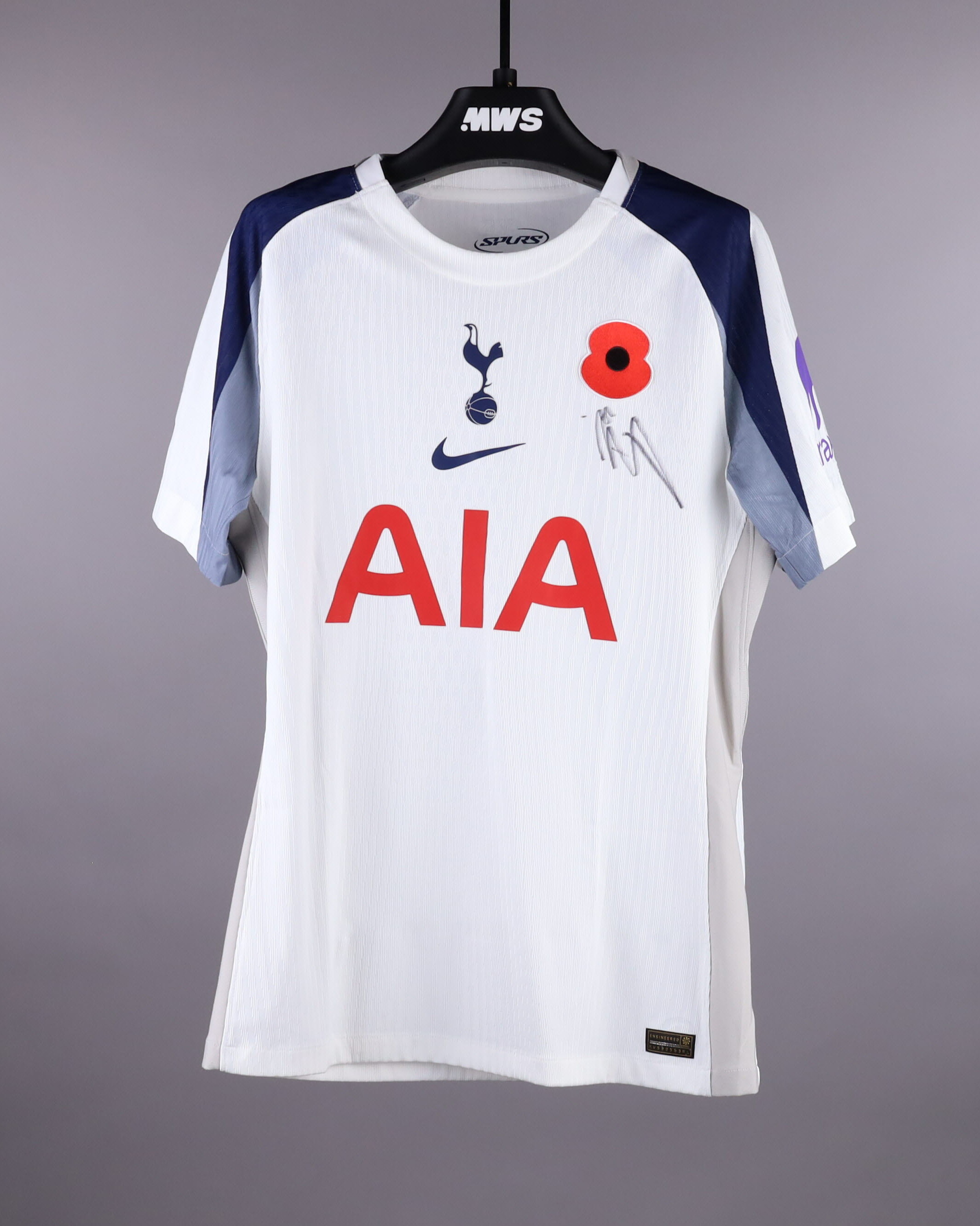 Brennan Johnson Tottenham Hotspur shirt
