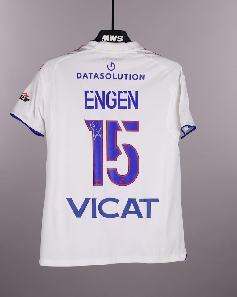 Ingrid Engen OL Lyonnes shirt