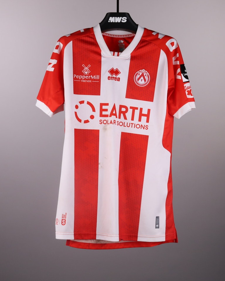 Mouhamed Gueye KV Kortrijk jersey