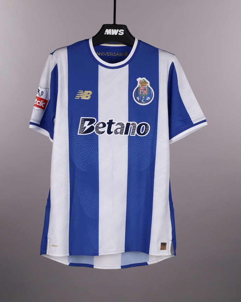 Ángel Alarcón FC Porto shirt