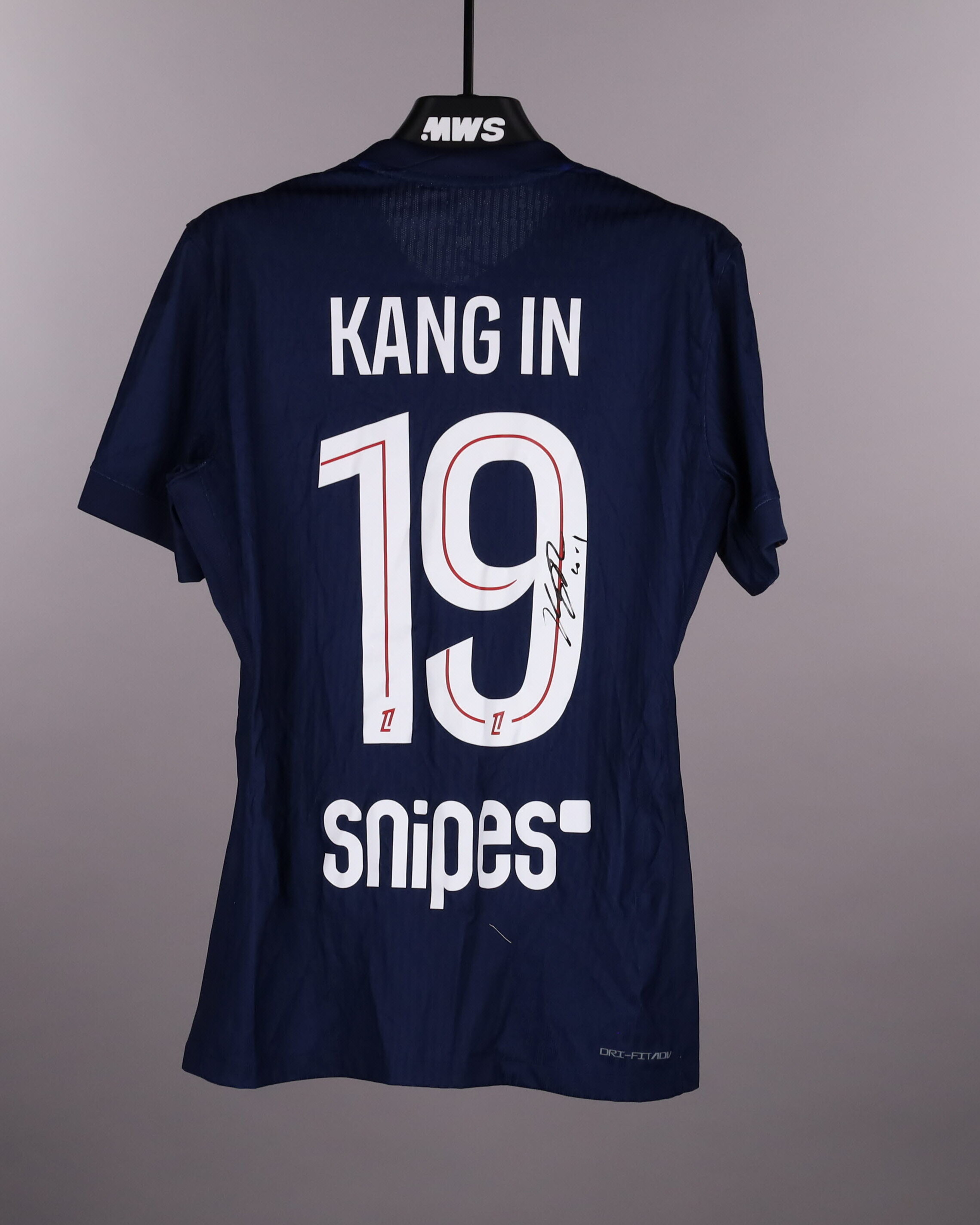 Kang-In Lee 이강인 Paris Saint-Germain shirt
