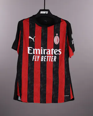 Ardon Jashari AC Milan shirt