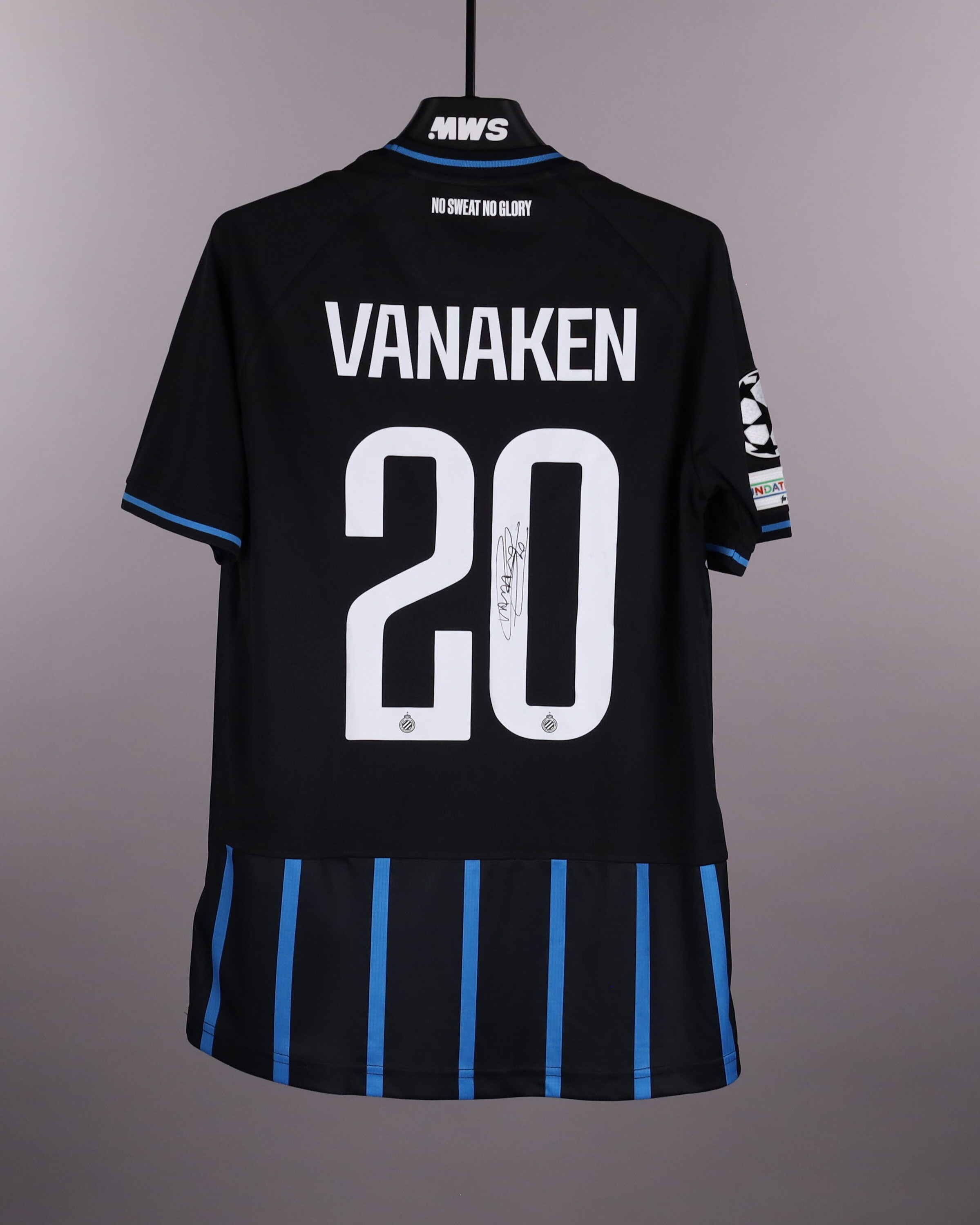Hans Vanaken Club Brugge shirt