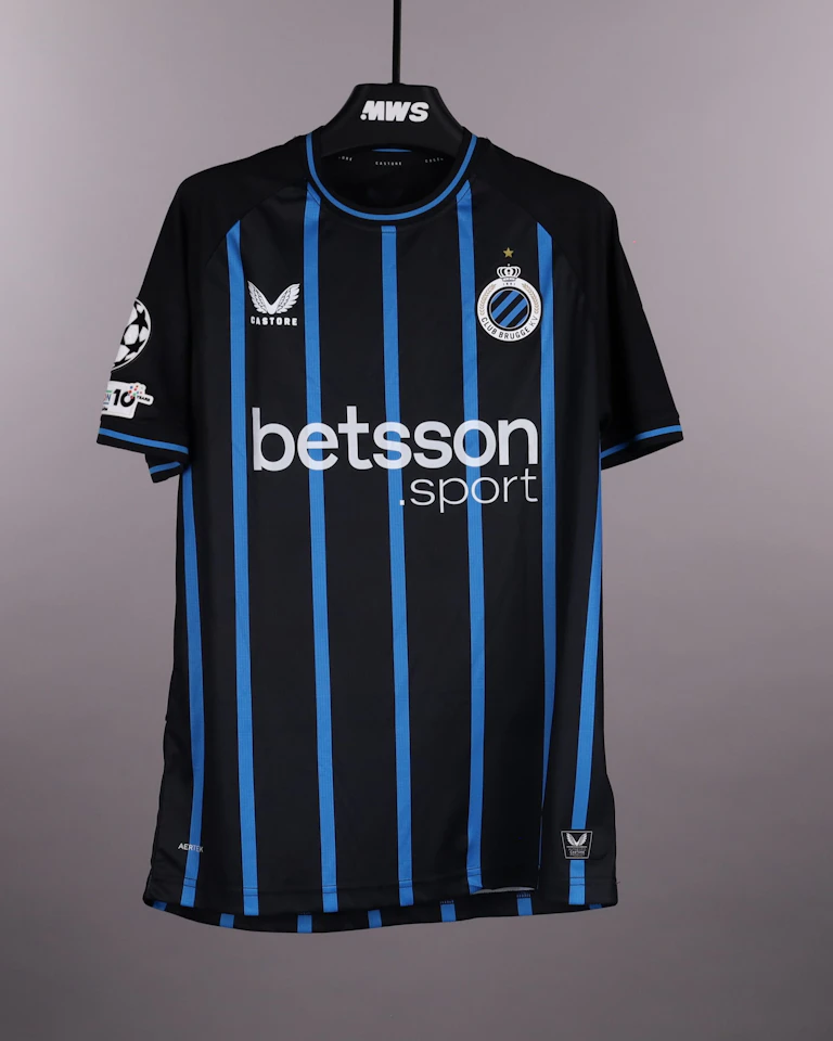 Hans Vanaken Club Brugge shirt