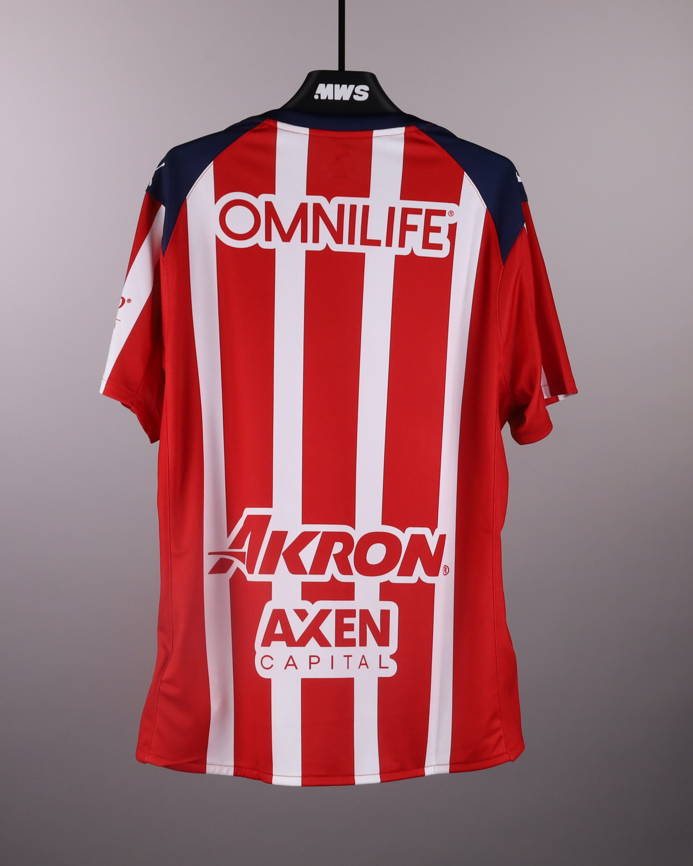 Squad Signed Shirt | Chivas Guadalajara