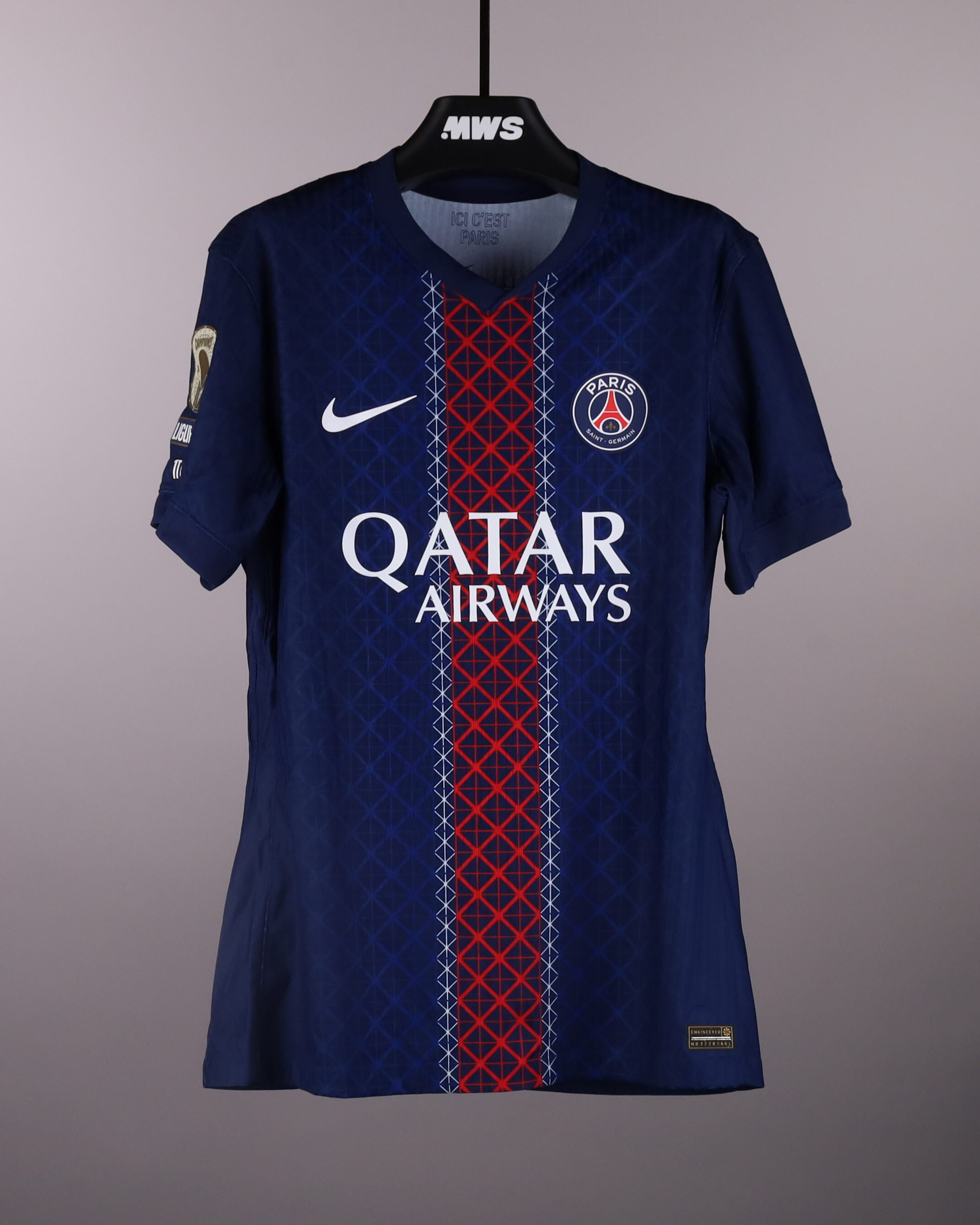 Nuno Mendes Paris Saint-Germain shirt