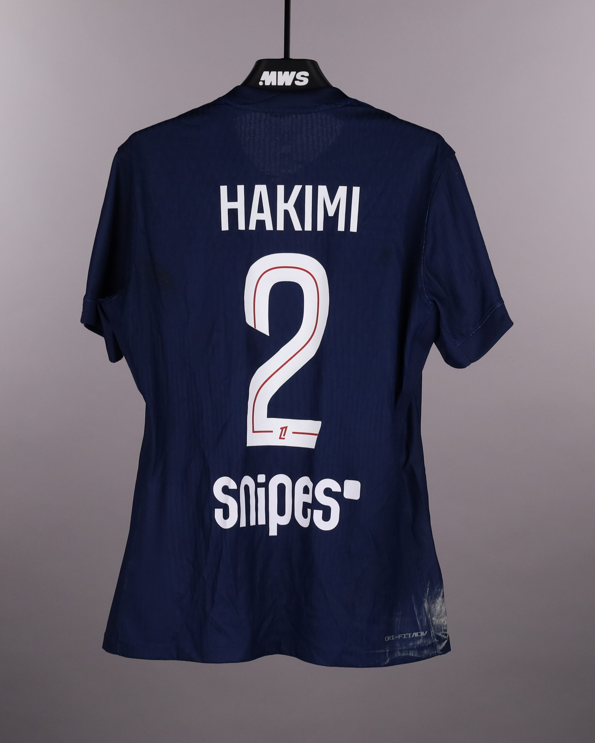 Achraf Hakimi Paris Saint-Germain shirt