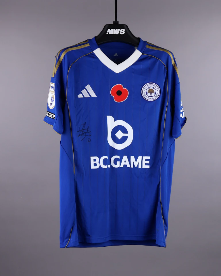 来自Leicester City的Stephy Mavididi球衣