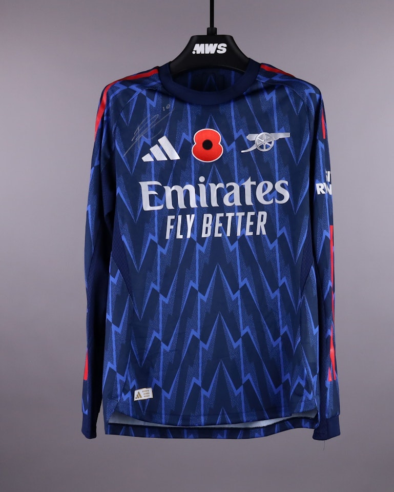 Eberechi Eze Arsenal shirt