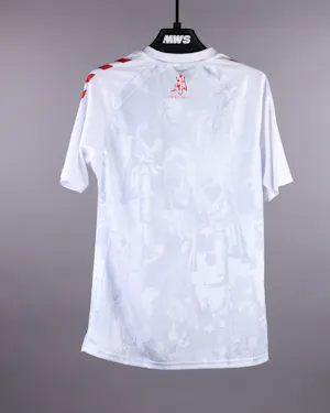 来自Sunderland的Lutsharel Geertruida球衣
