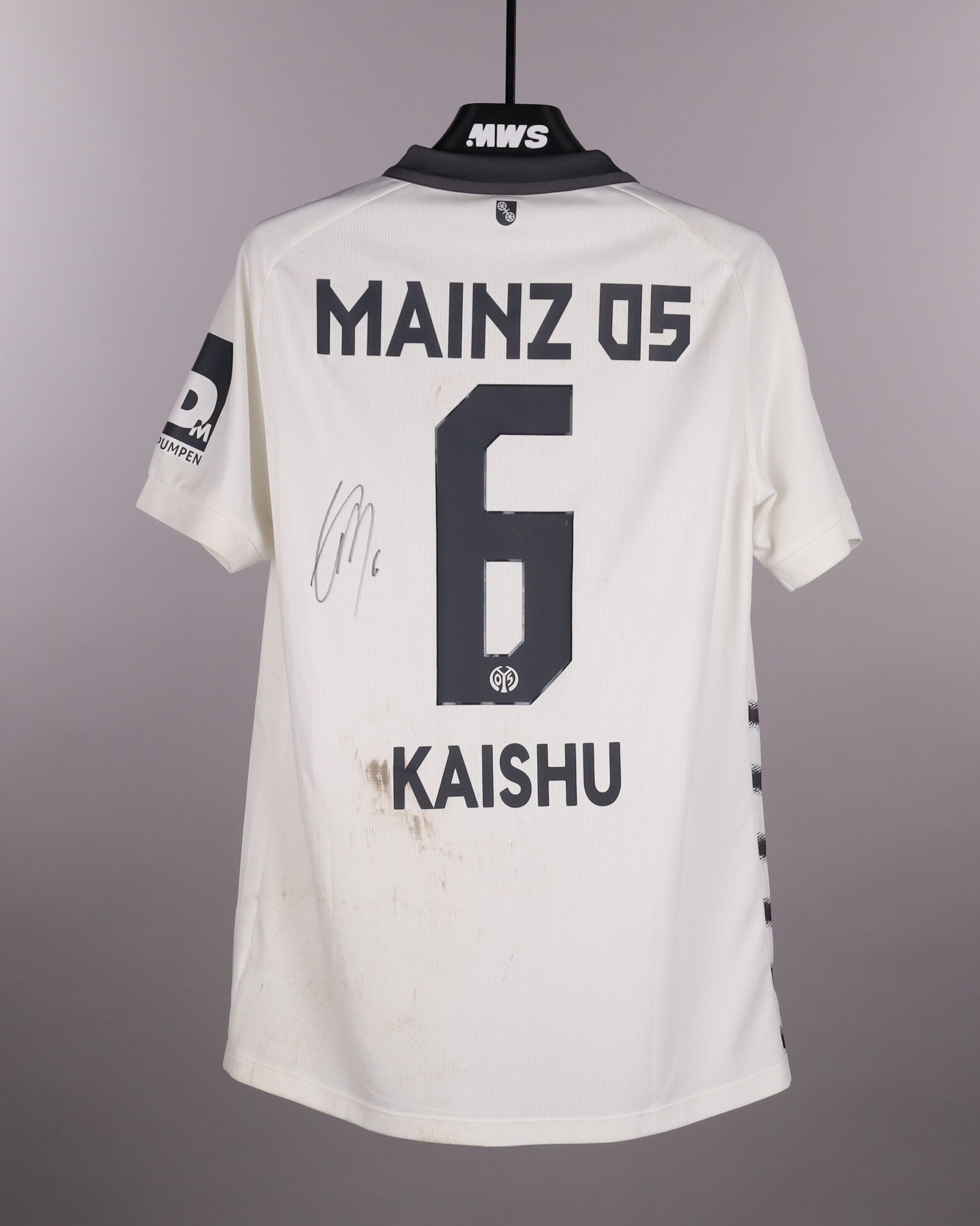 Kaishu Sano 佐野海舟 | Eintracht Frankfurt - Mainz 05 | MatchWornShirt
