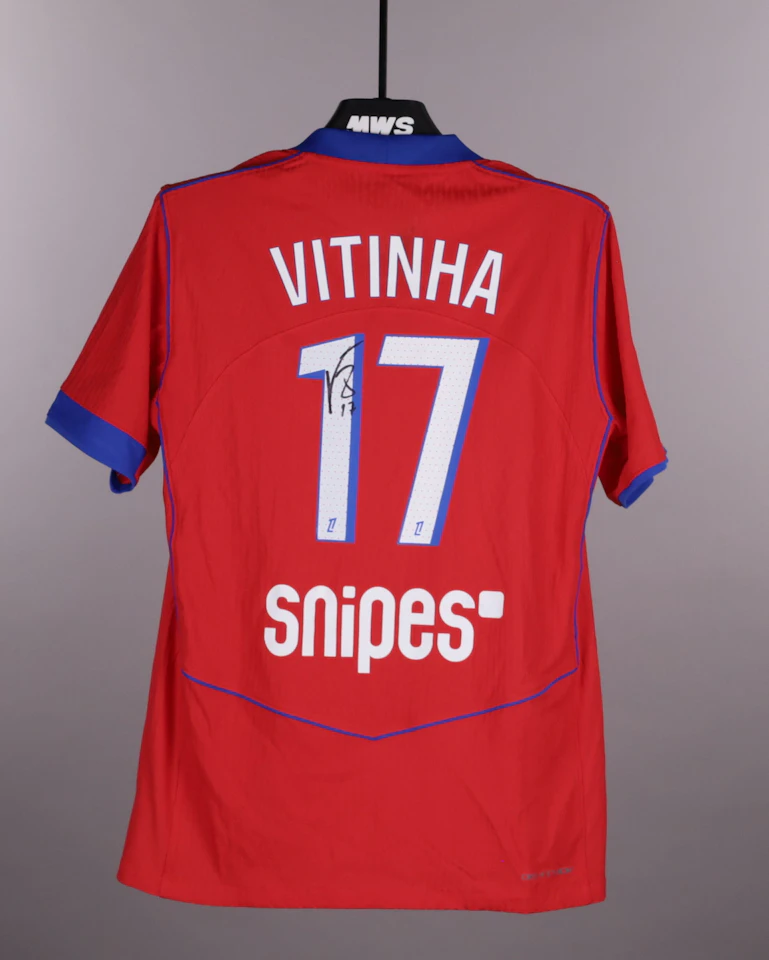 Vitinha Paris Saint-Germain shirt