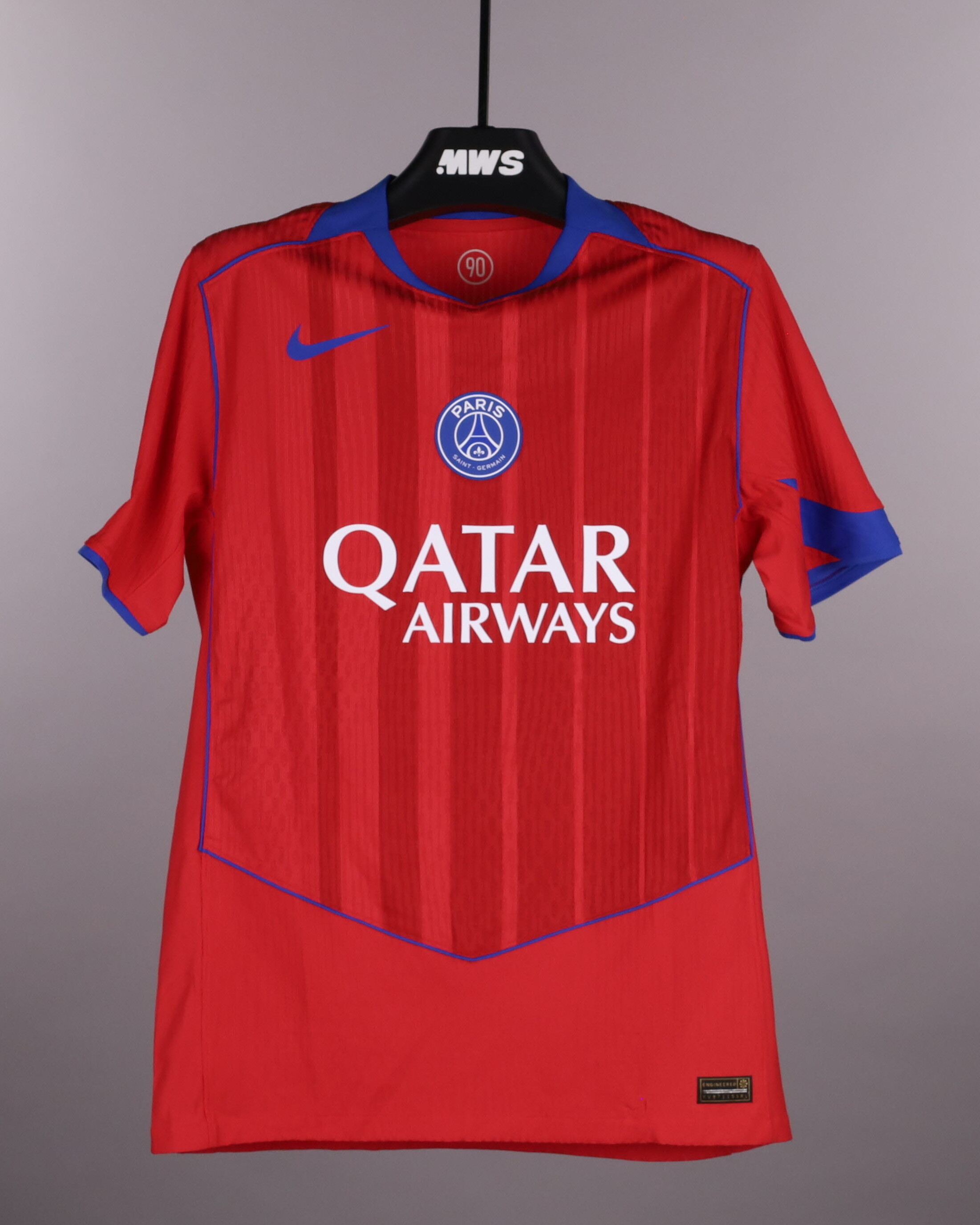 Vitinha Paris Saint-Germain shirt