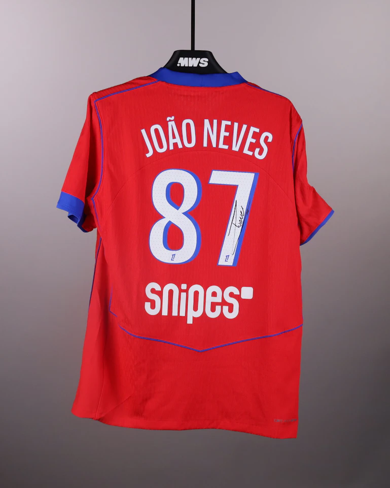 João Neves Paris Saint-Germain のシャツ